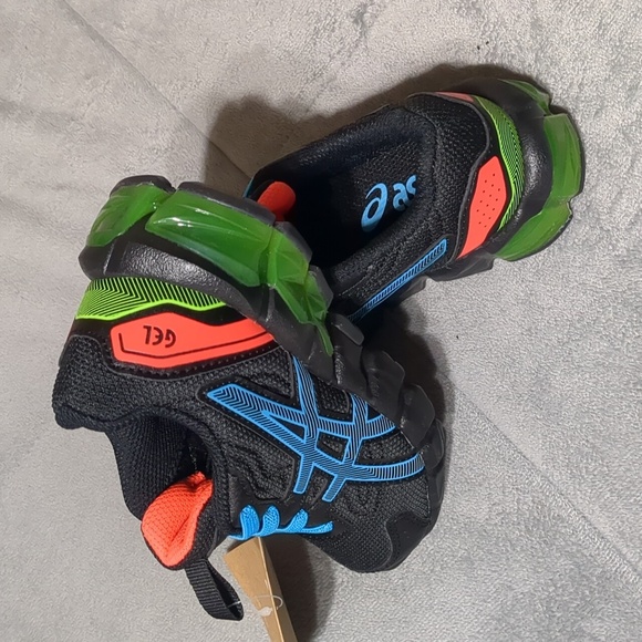 ASICS Kid's GEL-Quantum 90 3 Grade School Shoes 1204A003 size K10 - Picture 4 of 12